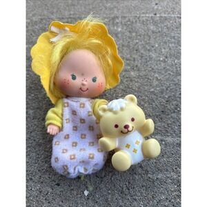 Butter Cookie Strawberry Shortcake Doll with Pet Jelly Bear Vintage 80's Yellow